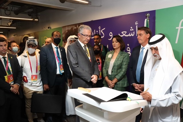 83AE7D9C-7F97-4465-845D-4DFC61986BCD