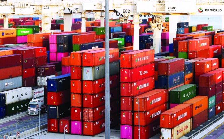 UAE-HEALTH-VIRUS-ECONOMY-TRANSPORT