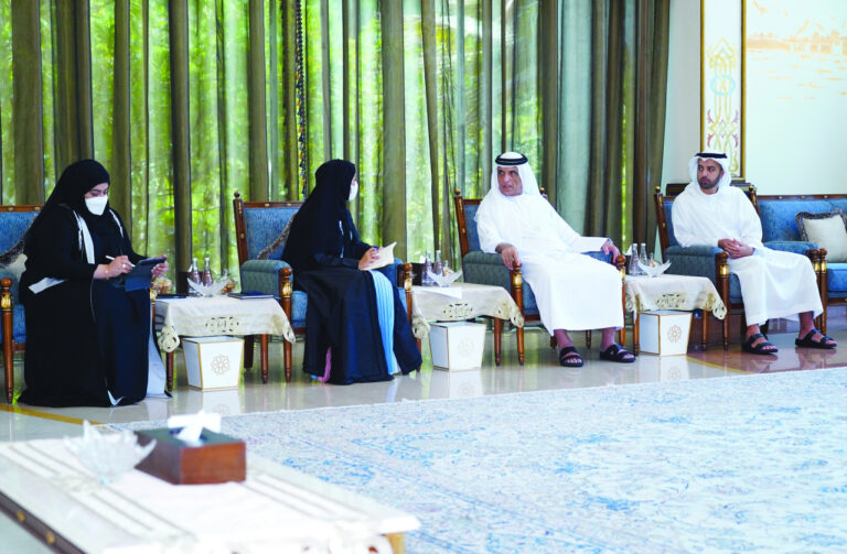 ط­ط§ظƒظ… ط±ط£ط³ ط§ظ„ط®ظٹظ…ط© ظٹط·ظ„ط¹ ط¹ظ„ظ‰ ط®ط·ط· ظˆط¨ط±ط§ظ…ط¬ ظˆط²ط§ط±ط© طھظ†ظ…ظٹط© ط§ظ„ظ…ط¬طھظ…ط¹ 2