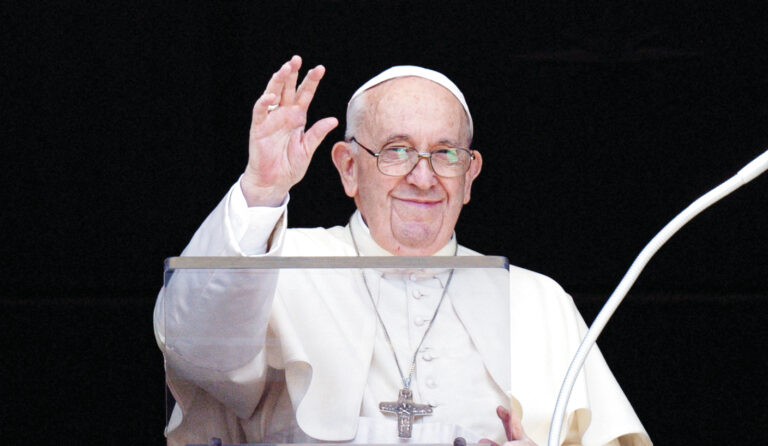 Pope Francis leads Angelus prayer