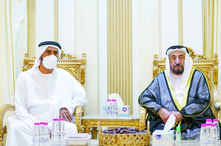 ط³ظ„ط·ط§ظ† ط§ظ„ظ‚ط§ط³ظ…ظٹ ظٹظ‚ط¯ظ… ظˆط§ط¬ط¨ ط§ظ„ط¹ط²ط§ط، ظپظٹ ظˆظپط§ط© ظ‡ظˆظٹط¯ظ† ظ…ط¹ط¶ط¯ ط³ط¹ظٹط¯ ط§ظ„ظƒطھط¨ظٹ. 6