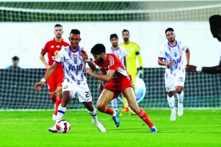 مباراة كرة القدم دوري ادنوك للمحترفين بين فريق نادي عجمان وفريق نادي العين ستاد راشد عجمان،سبتمبر،02 ،2022 .تصوير غلام كاركر