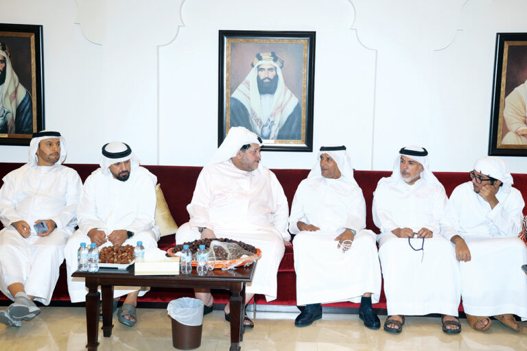 سعيد بن طحنون يعزي مكتوم علي الشريفي بوفاة زوجته