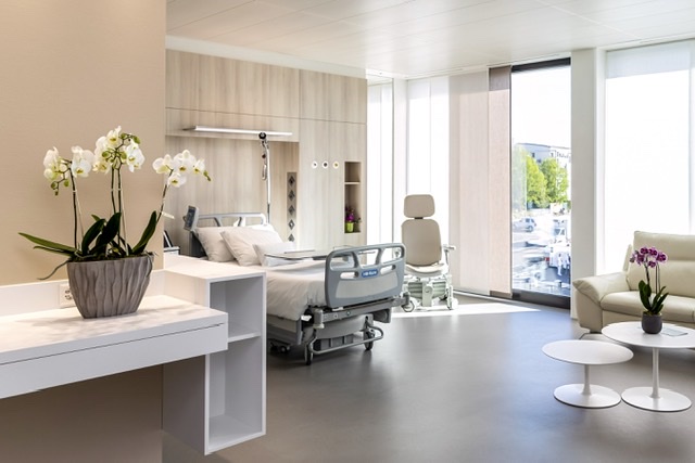 21F489DE-3B1B-4DC4-B39A-9F37677287F9