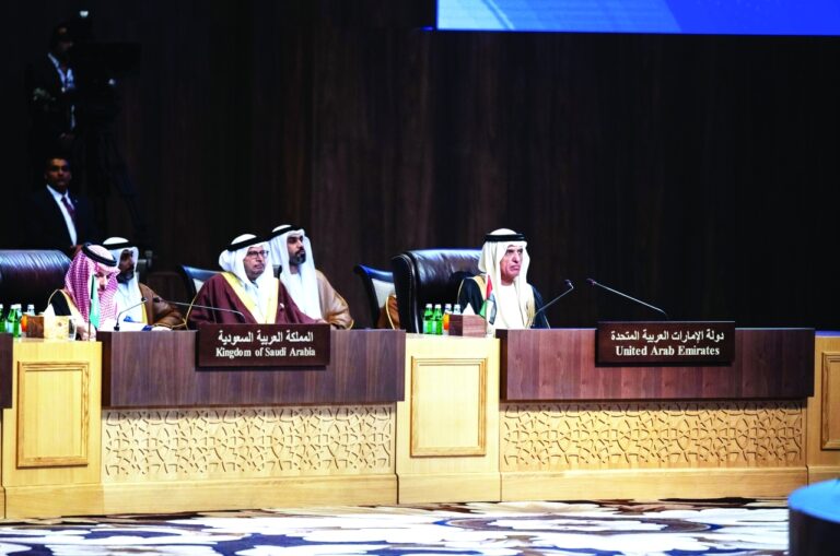 حاكم رأس الخيمة يصل إلى عمان للمشاركة في "مؤتمر بغداد للتعاون والشراكة".