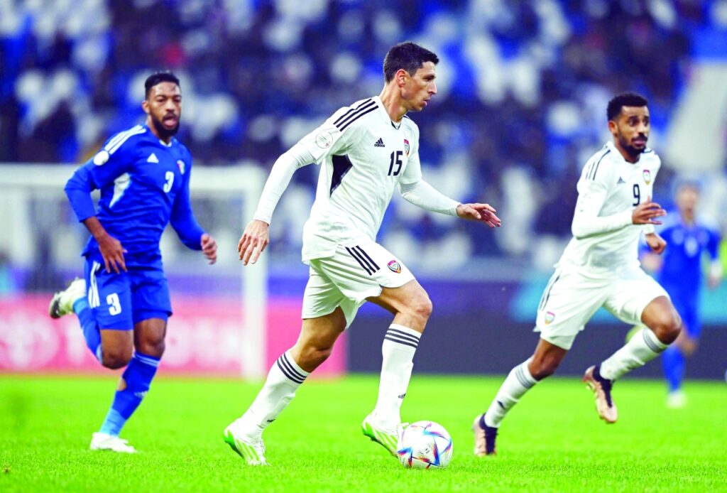 منتخبنا يخسر أمام نظيره الكويتي في "خليجي 25"