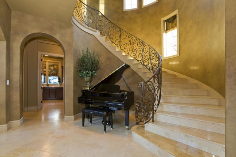 Interior,Stairway