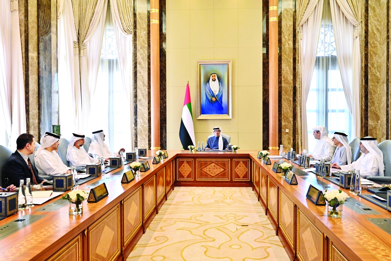 منصور بن زايد يترأس اجتماع اللجنة التنفيذية لمجلس إدارة شركة "مبادلة للاستثمار ".