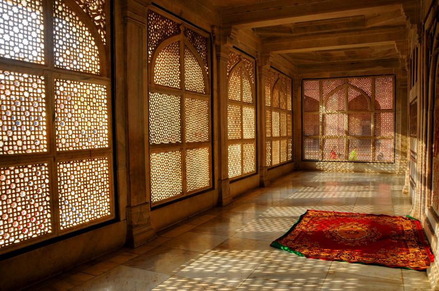 view-of-unesco-world-heritage-site-fatehpur-sikri-2021-12-09-02-22-16-utc_0