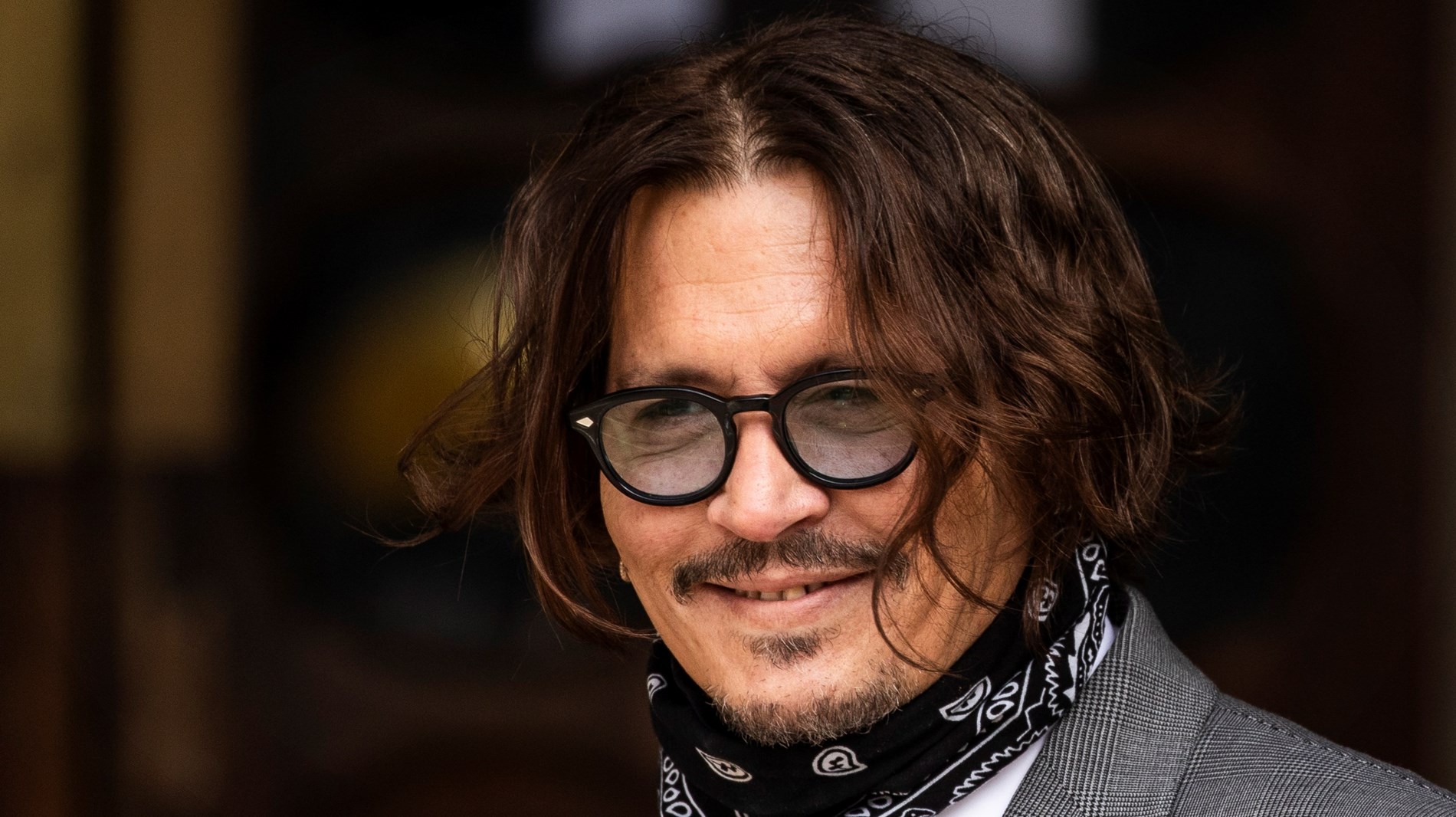 21bca75c-f6d8-498b-8041-bc272076f42a