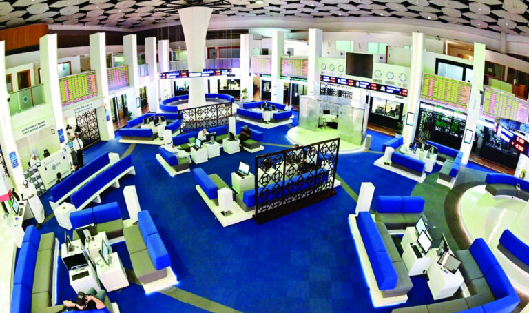 UAE-STOCKS-GULF-HEALTH-VIRUS