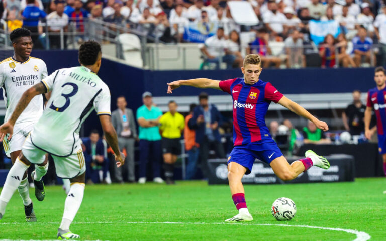 Soccer: Soccer Champions Tour-FC Barcelona at Real Madrid