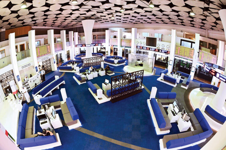 UAE-STOCKS-GULF-HEALTH-VIRUS