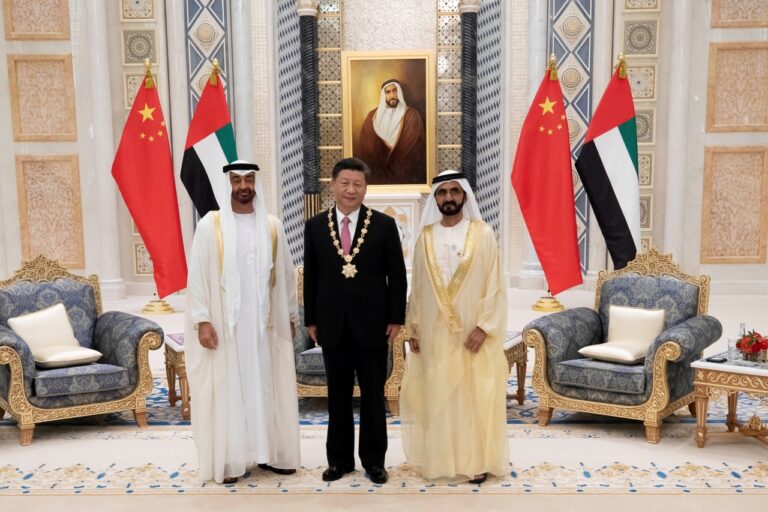 Chinese president and his wife in Abu Dhabi