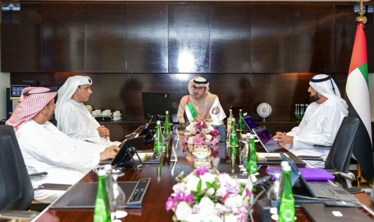 برئاسة سلطان بن حمدان.. "تنفيذية نادي العين توصي بتوفير متطلبات الفريق لمواصلة نتائجه القوية في البطولة الآسيوية.