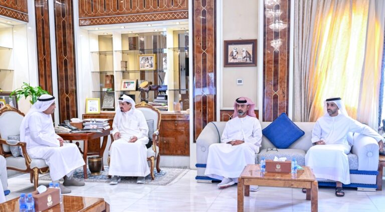 حاكم عجمان يستقبل وفد "بيت الخير"