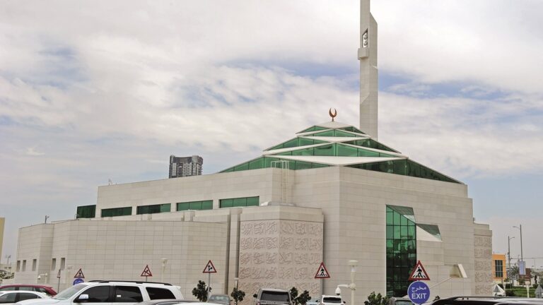 dee6c374-73e4-47da-9499-edf8ab00d275