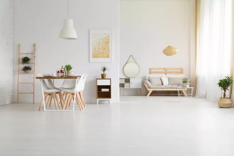 big-white-loft-space-2023-11-27-05-11-50-utc_0.jpg