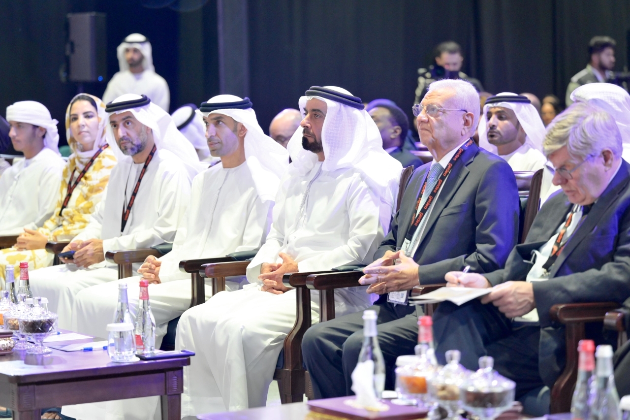 سيف بن زايد يفتتح مؤتمر ومعرض "سيملس الشرق الأوسط 2024"