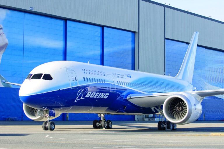 787 Roll out event
