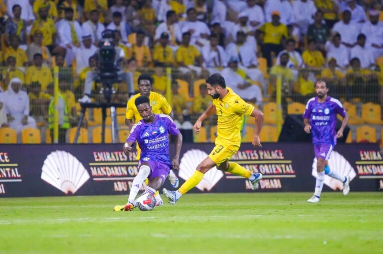 دوري أدنوك للمحترفين .. فوز شباب الأهلي والوصل والجزيرة