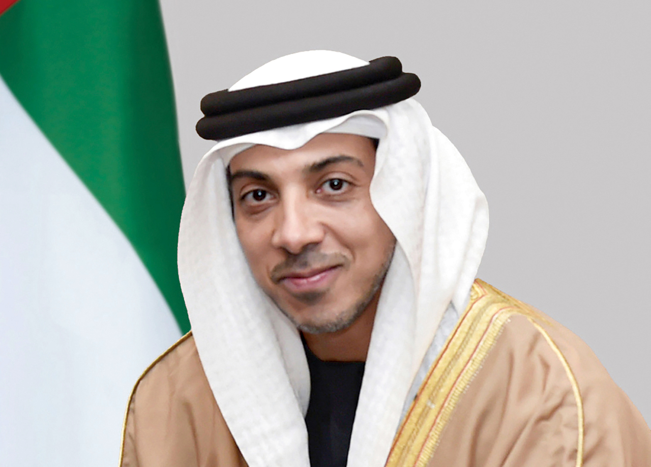 عاجل/بموافقة المجلس الأعلى للاتحاد..رئيس الدولة يصدر قراراً بتعيين منصور بن زايد نائباً لرئيس الدولة إلى جانب محمد بن راشد