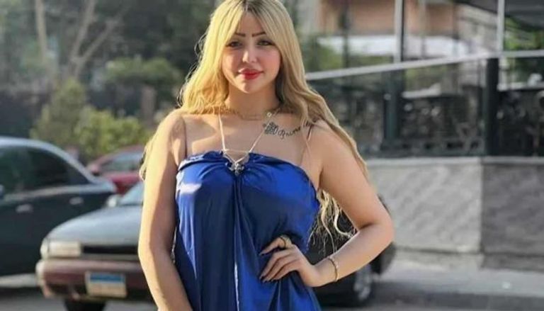 214-140618-dancer-boussy-others-arrested-marsa-matrouh_700x400
