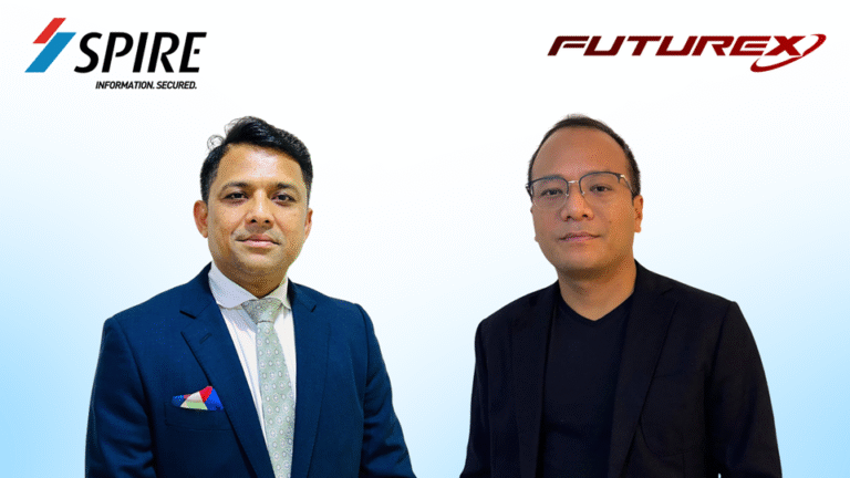 سيد قدري، المدير التنفيذي للعمليات في شركة سباير سولوشنز، وجون دولي، نائب رئيس المبيعات – الشرق الأوسط لدى Futurex