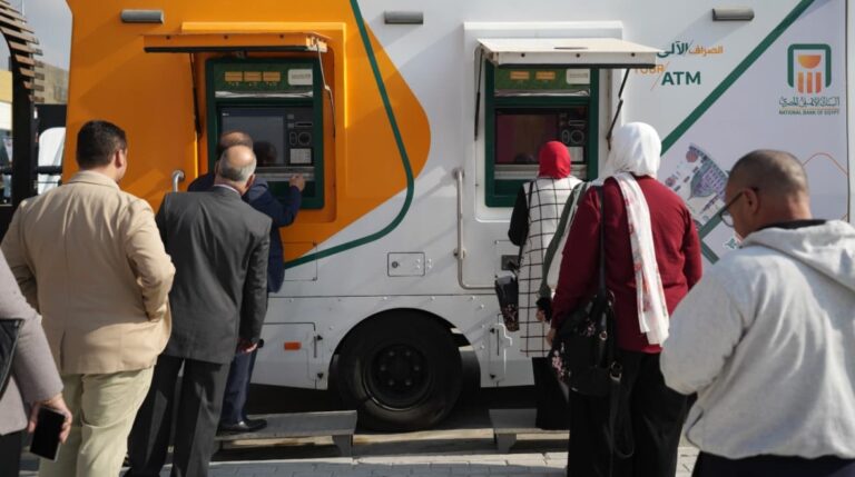 1683147907441320251203113300330