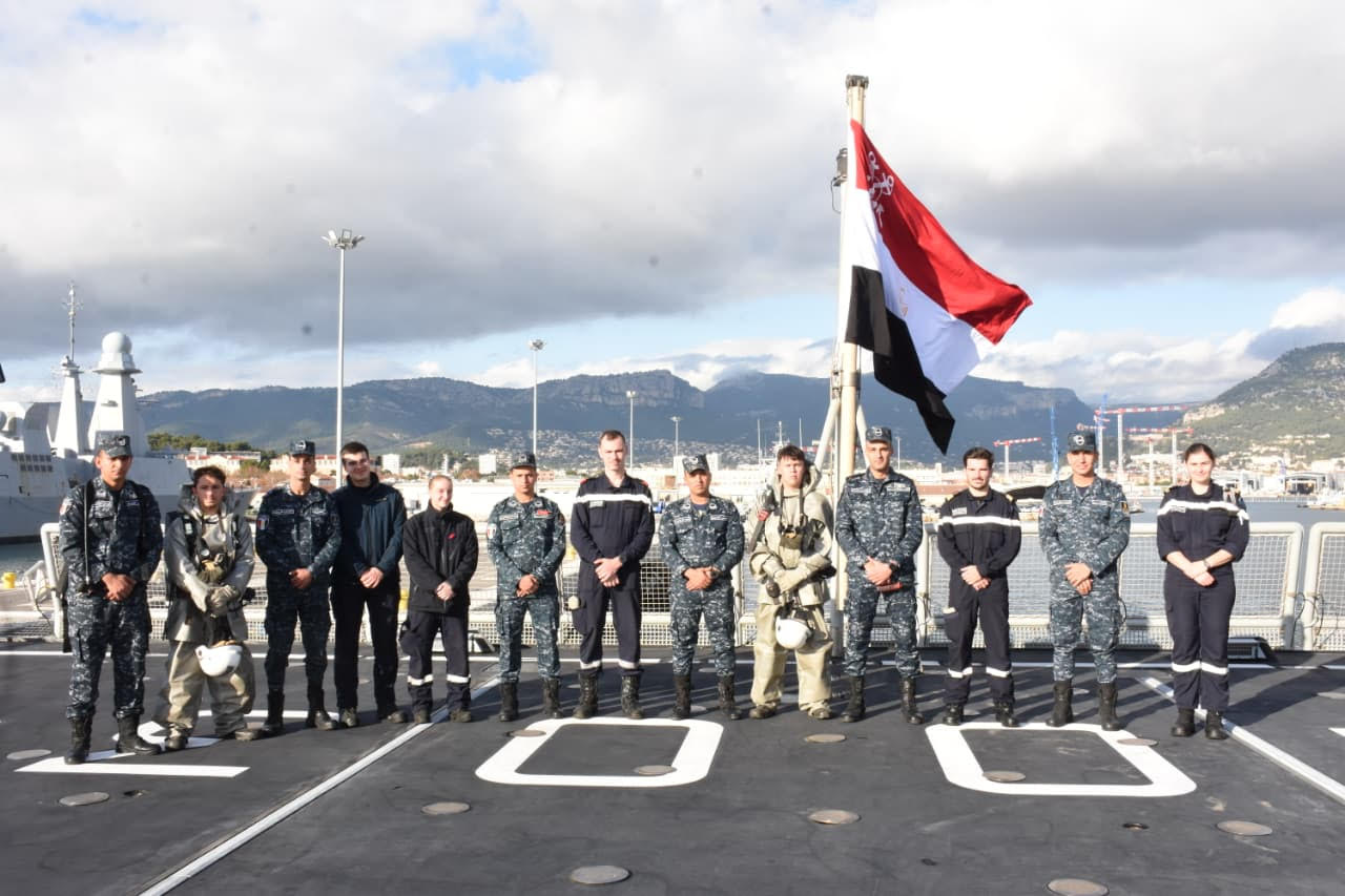 19_2025-639013103849656059-965