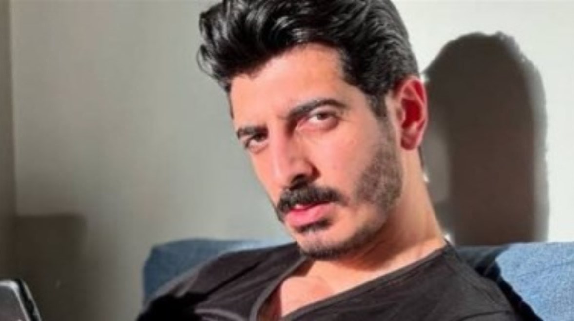 2879164883115720251224090229229