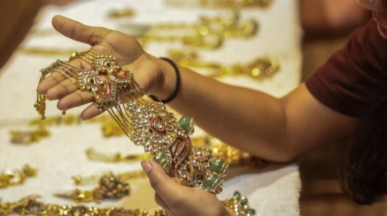 17161495969453202512121118111811