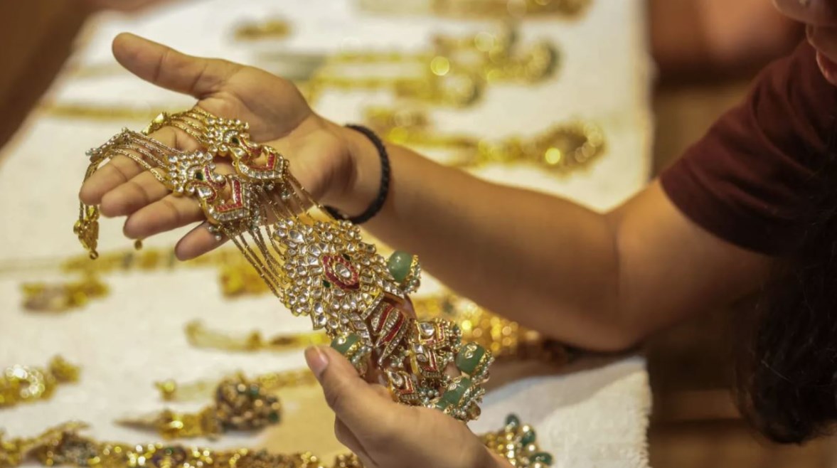 17161495969453202512121118111811