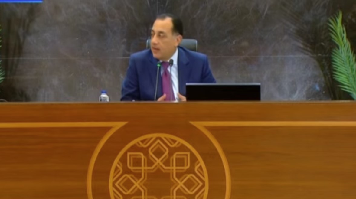 1735544042798202602150159155915