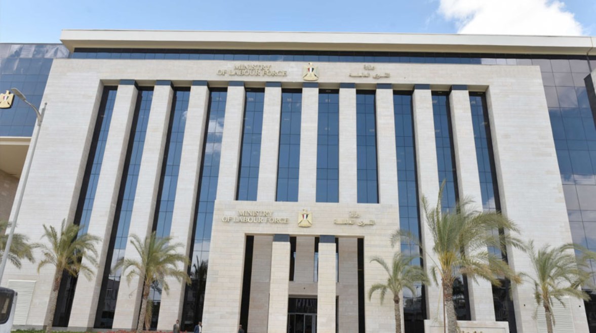 281549413478420240512060735735