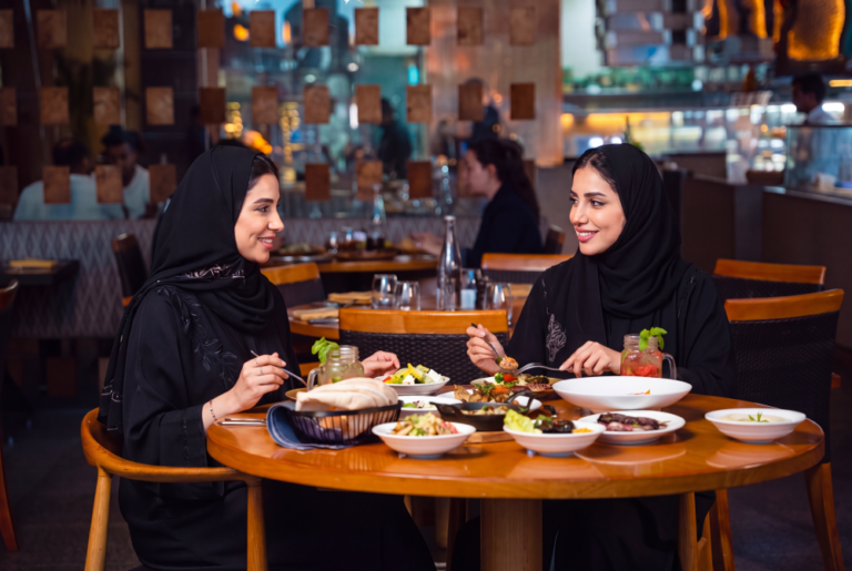 IHG Hotels at Dubai Festival City Marks Emirati Women’s Day (2)