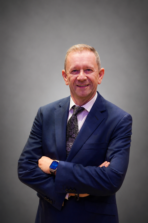 Nicholas Spencer-Skeen, Senior Executive Officer, Lunaro-